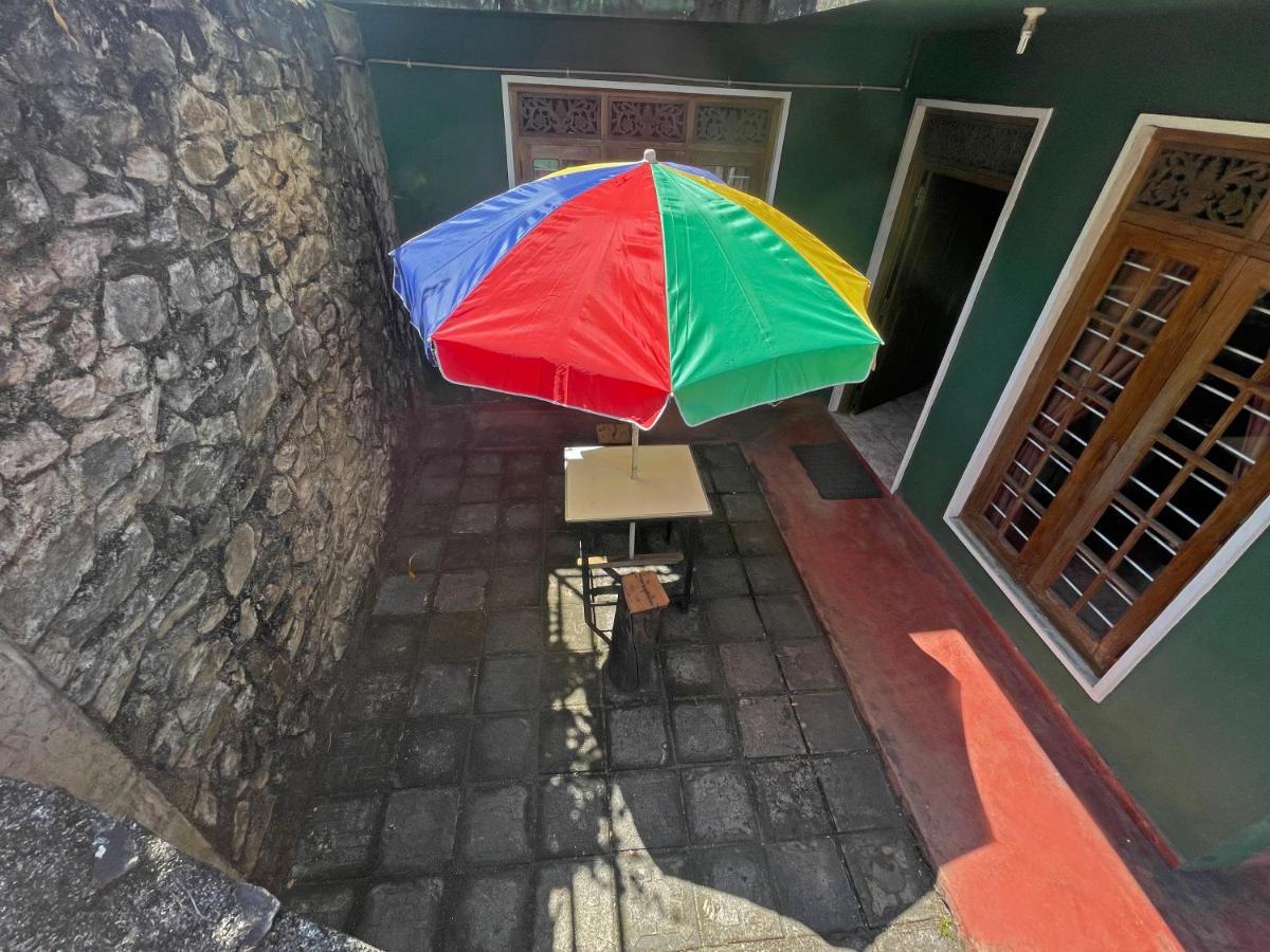 Dealings Freedom Rest Gampola Exterior photo